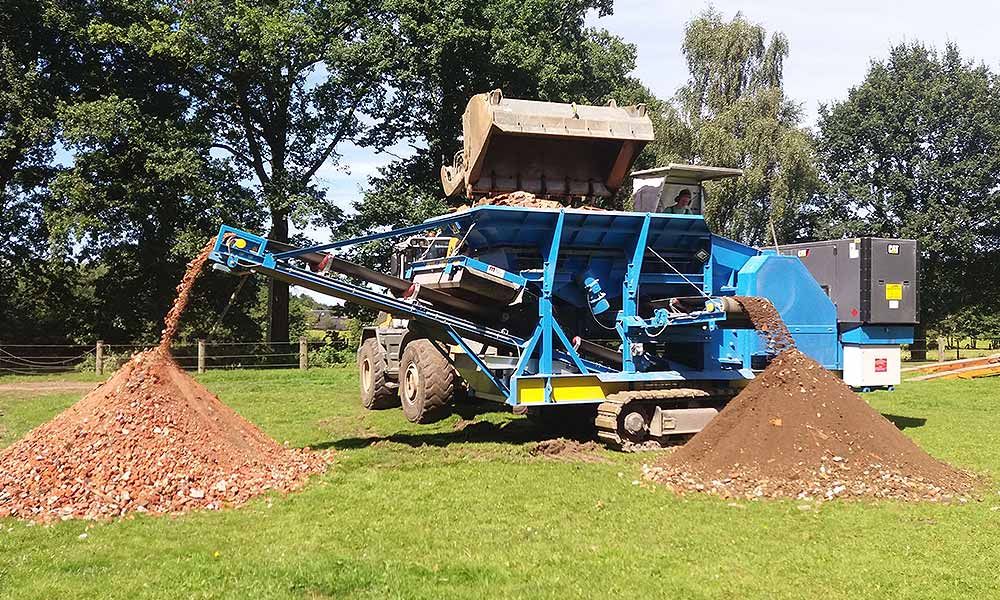 Steinbrecher im Einsatz